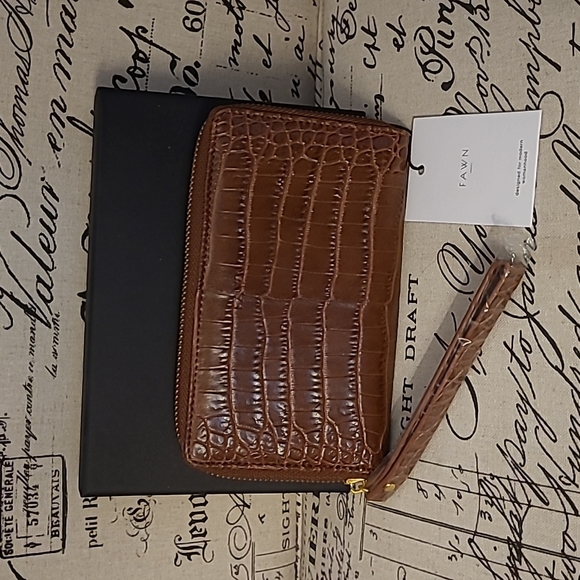 Flat lay wallet - Picture 2 of 8